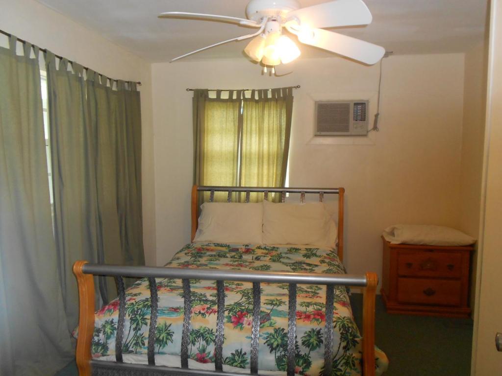 Nathan'S Lodge Kemps Bay Bilik gambar
